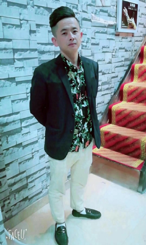 男人三十而立的第一张照片--安阳相亲服务中心