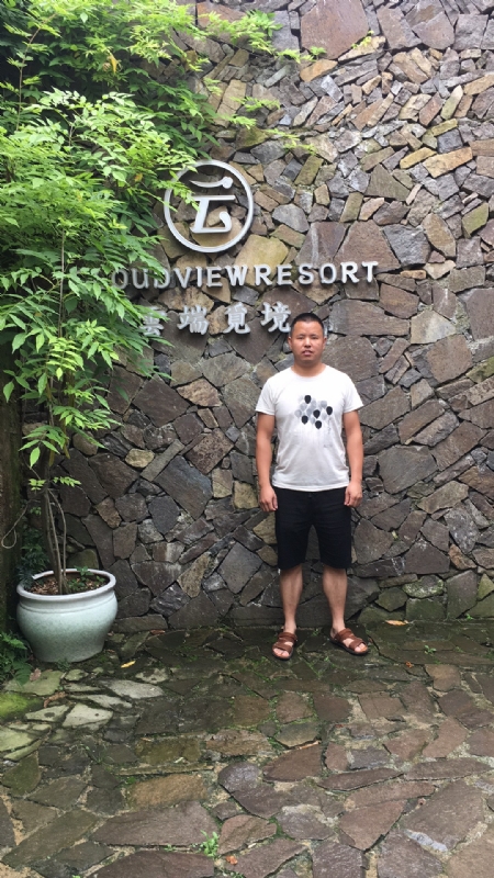 何超洪的第二张照片--安阳相亲服务中心