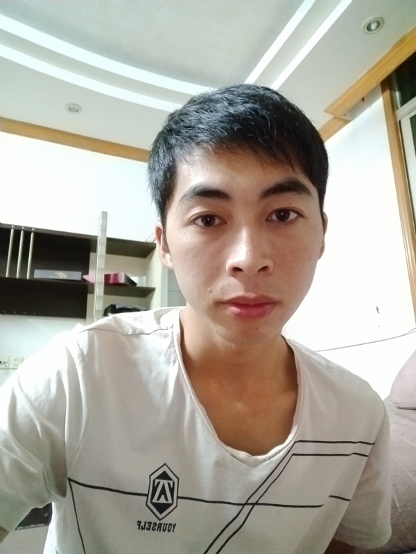 似微笑的第一张照片--安阳相亲服务中心