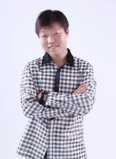 碧海升明月的第一张照片--安阳相亲服务中心