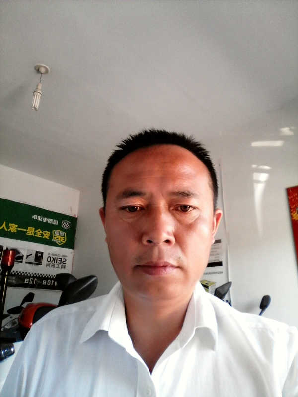 左手的第一张照片--安阳相亲服务中心