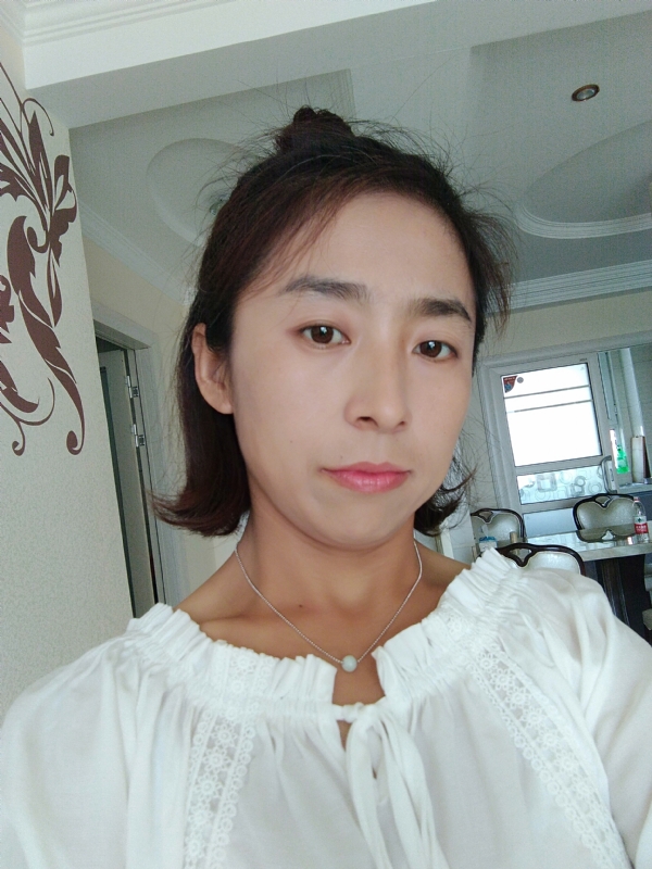 柠檬的第一张照片--安阳相亲服务中心