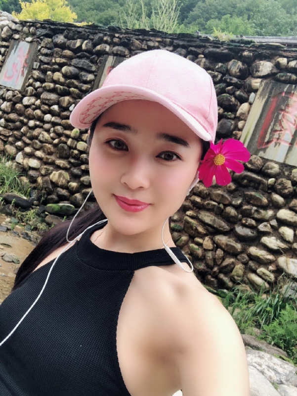 小白兔的大奶糖的第一张照片--安阳相亲服务中心