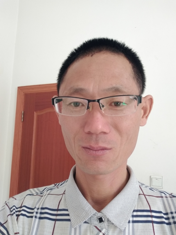 期待缘分的第一张照片--安阳相亲服务中心