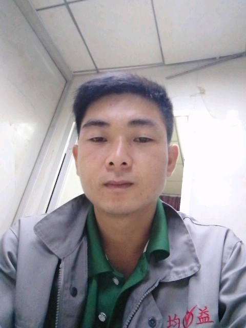 枫叶的第一张照片--安阳相亲服务中心