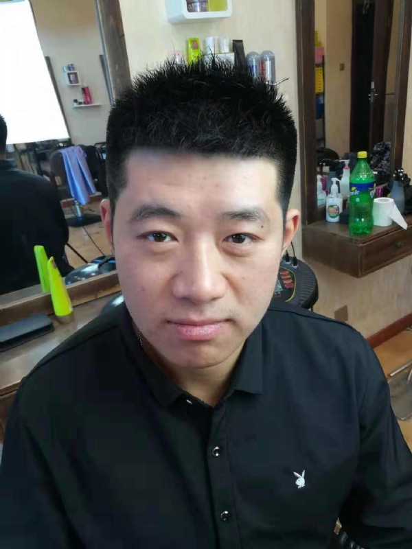 丹东风雨的第一张照片--安阳相亲服务中心