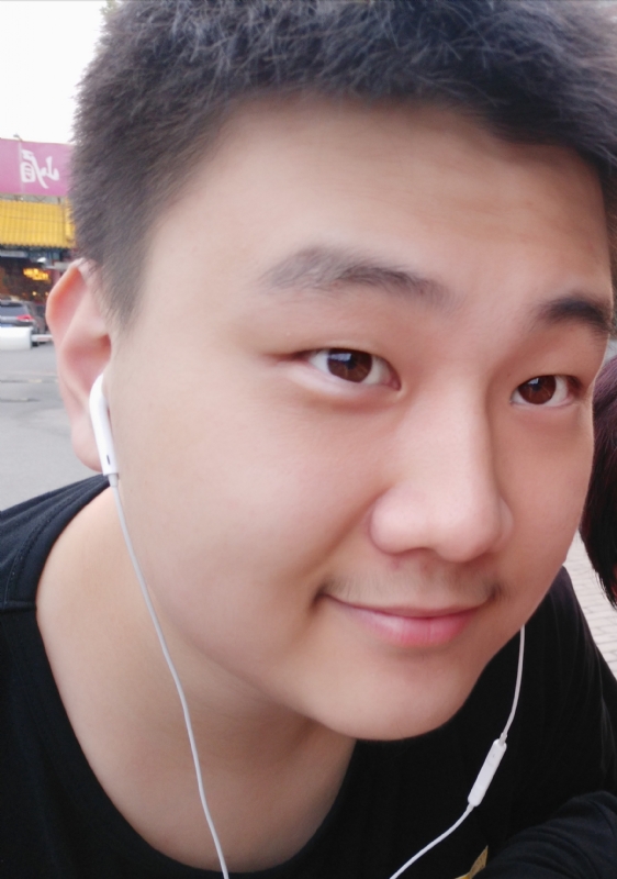 枫叶的第一张照片--安阳相亲服务中心