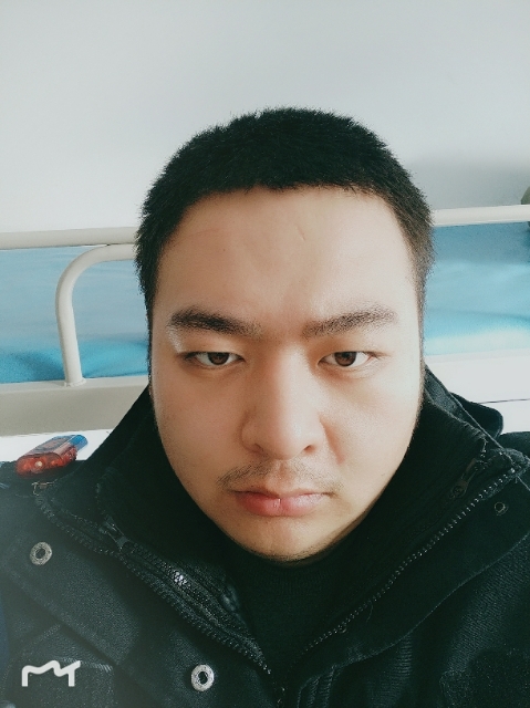 负重前行的第一张照片--安阳相亲服务中心