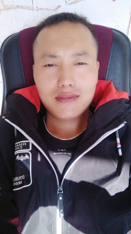 一花一世界的第三张照片--安阳相亲服务中心