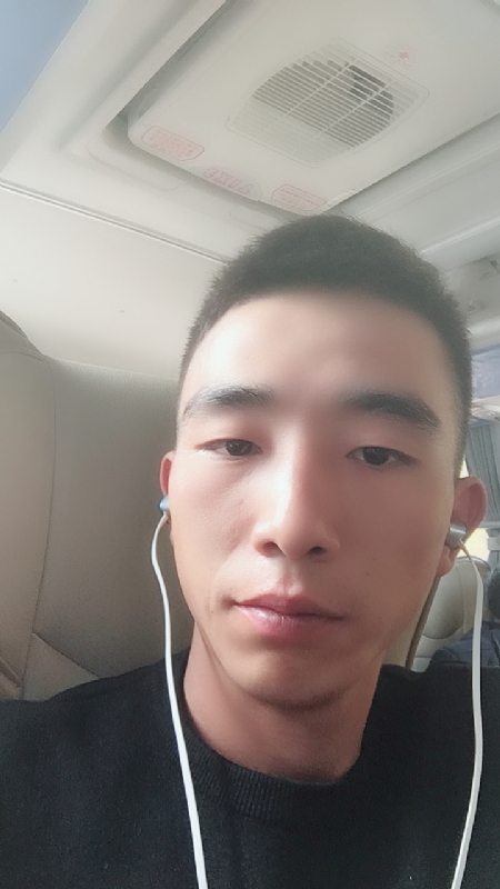 九二年的猴子的第一张照片--安阳相亲服务中心