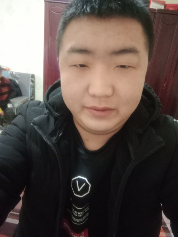 坦荡荡的第一张照片--安阳相亲服务中心