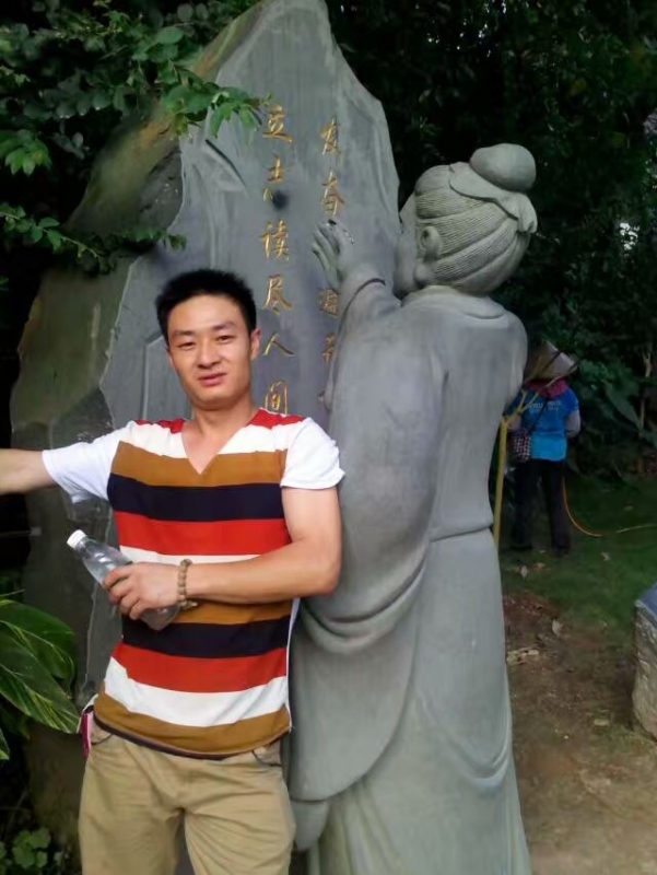 相依相伴的第一张照片--安阳相亲服务中心