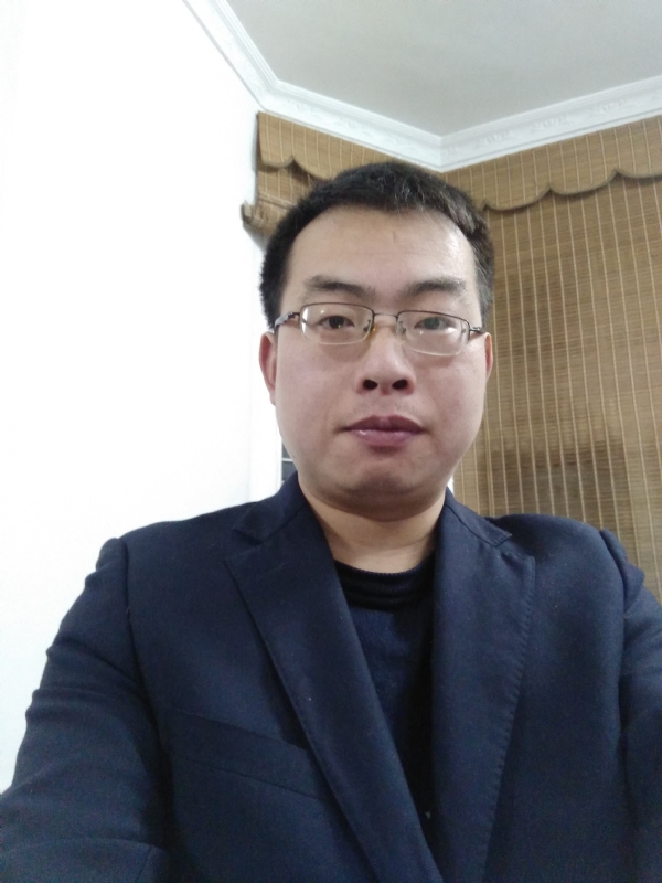 简单爱的第一张照片--安阳相亲服务中心