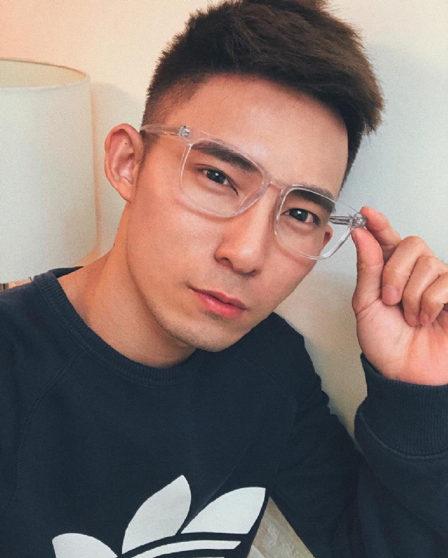 小伟的第一张照片--安阳相亲服务中心