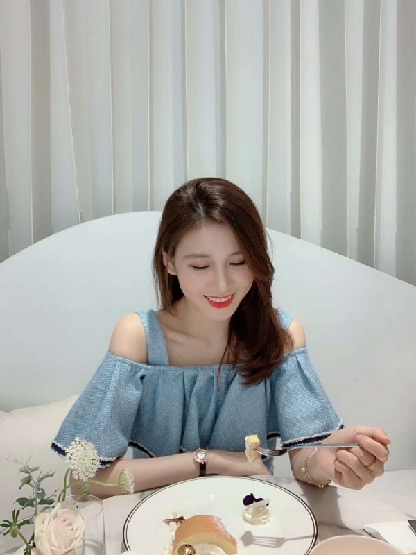 Emily的第三张照片--安阳相亲服务中心