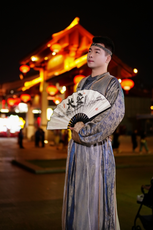 细辉的第一张照片--安阳相亲服务中心