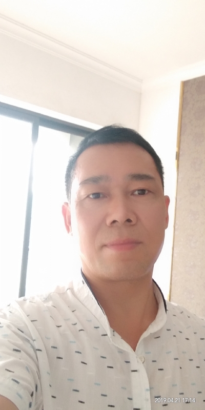 朝望大海的第一张照片--安阳相亲服务中心