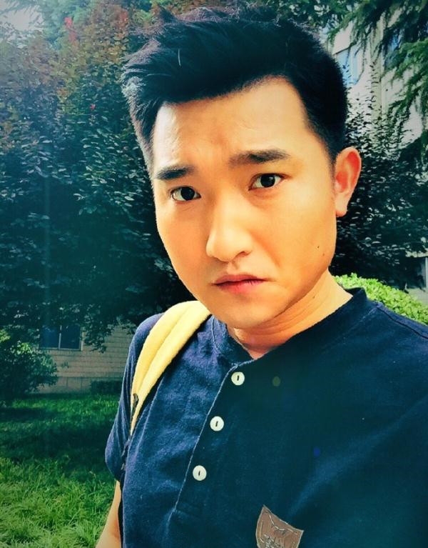 奋斗的第一张照片--安阳相亲服务中心