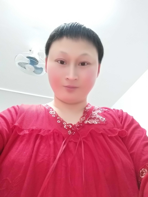 彩虹姐姐永不言弃的第一张照片--安阳相亲服务中心