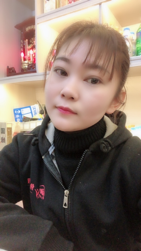 泡沫的第一张照片--安阳相亲服务中心