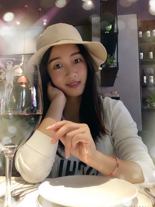 Daisy的第一张照片--安阳相亲服务中心