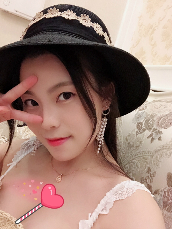 晓佩的第一张照片--安阳相亲服务中心