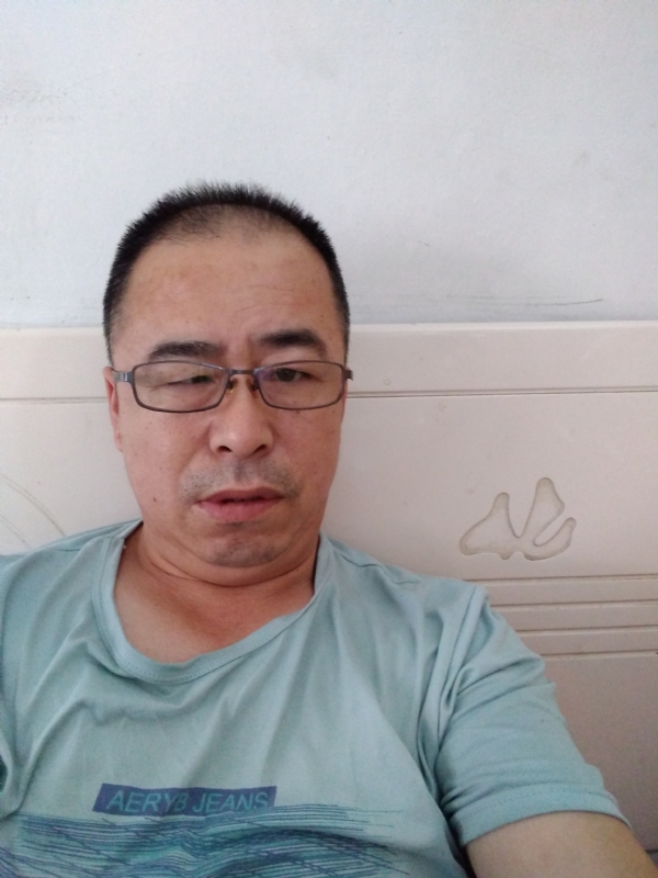 大叔的第一张照片--安阳相亲服务中心