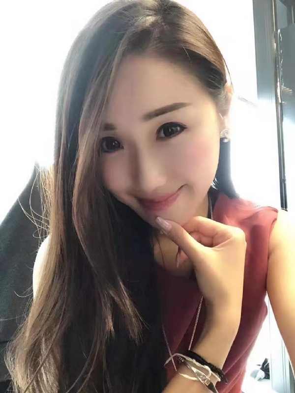 彩蝶的第一张照片--安阳相亲服务中心