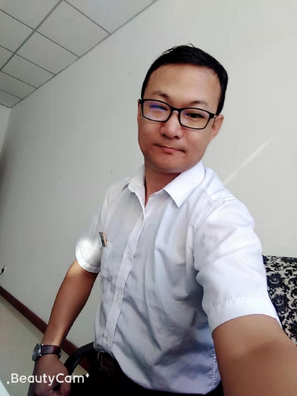 小飞的第一张照片--安阳相亲服务中心