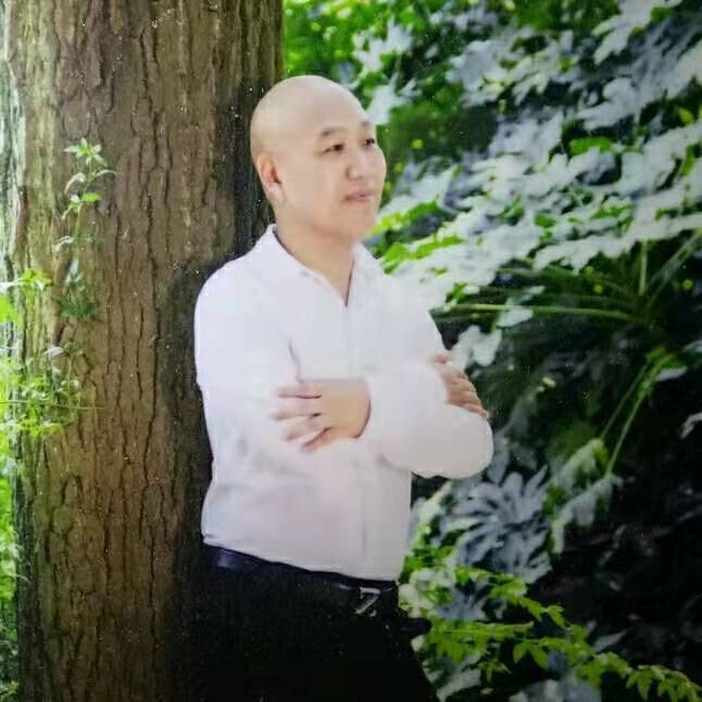 郑鑫牵手的第一张照片--安阳相亲服务中心