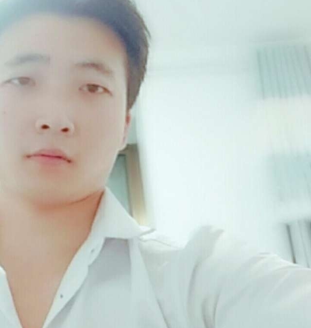 华英雄的第一张照片--安阳相亲服务中心