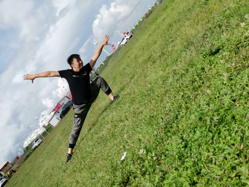 舞者的第一张照片--安阳相亲服务中心