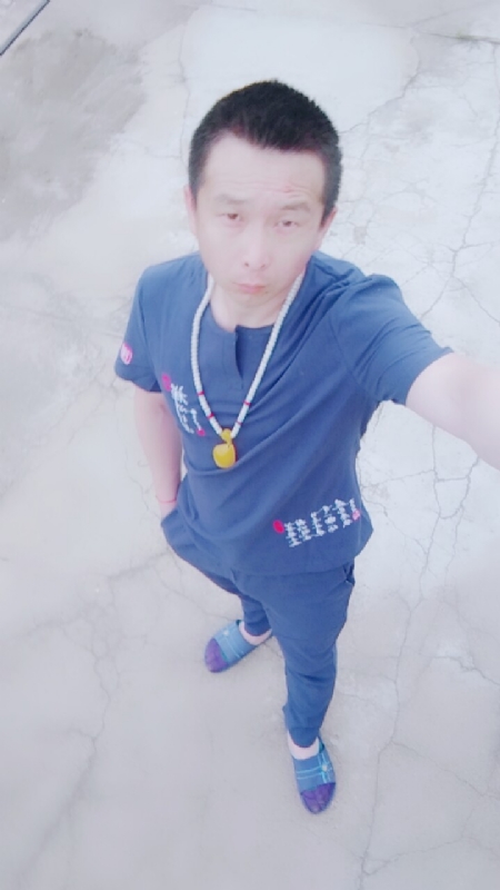 一叶之秋的第一张照片--安阳相亲服务中心