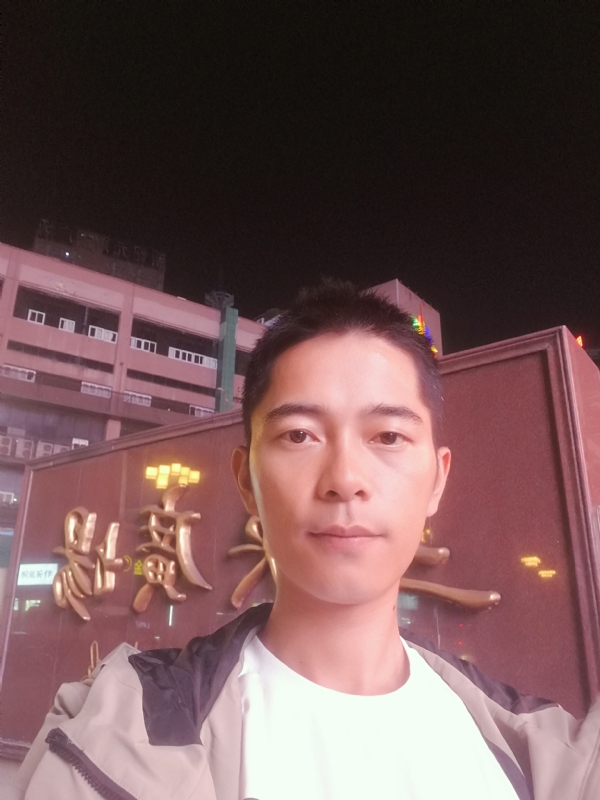 重庆小林的第一张照片--安阳相亲服务中心