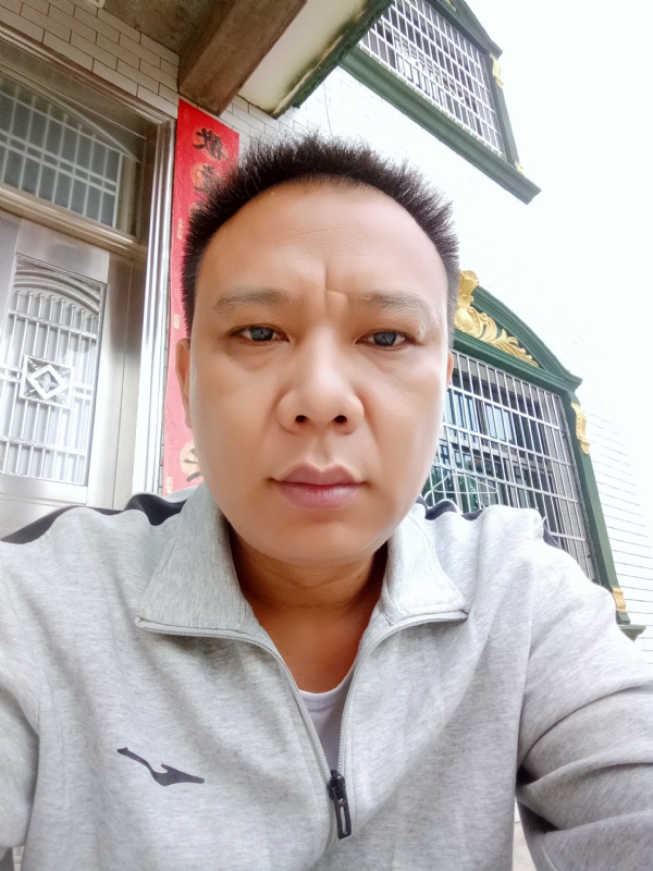 随缘的第一张照片--安阳相亲服务中心