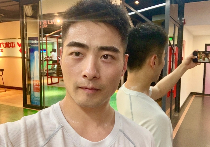 迁就的第一张照片--安阳相亲服务中心