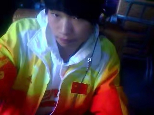 路边的野草的第一张照片--安阳相亲服务中心