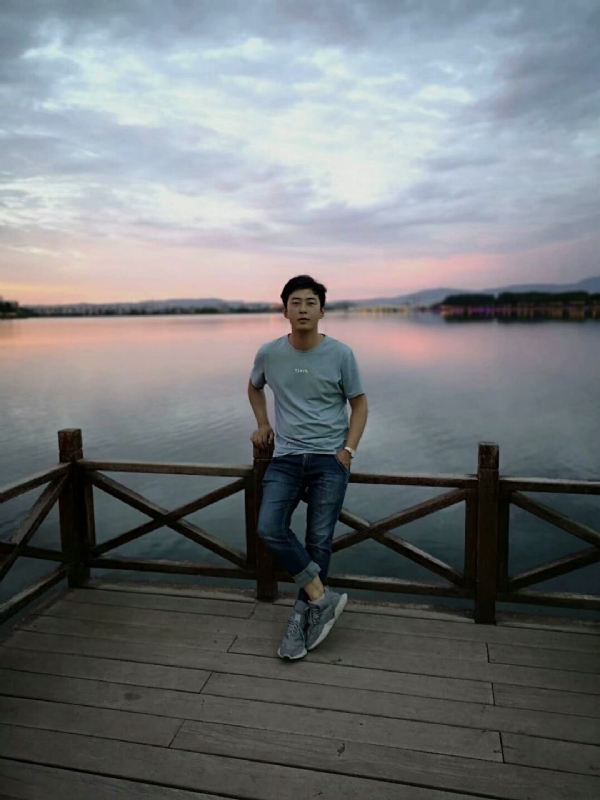 喂南墙我要撞你了的第一张照片--安阳相亲服务中心