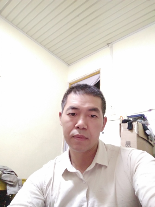 为伊消得人憔悴的第一张照片--安阳相亲服务中心