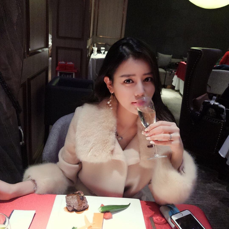 空谷幽兰的第一张照片--安阳相亲服务中心