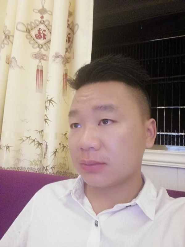 王梓林的第一张照片--安阳相亲服务中心