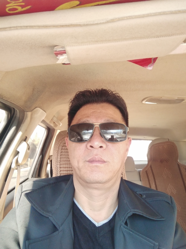 傲骨寒梅的第一张照片--安阳相亲服务中心