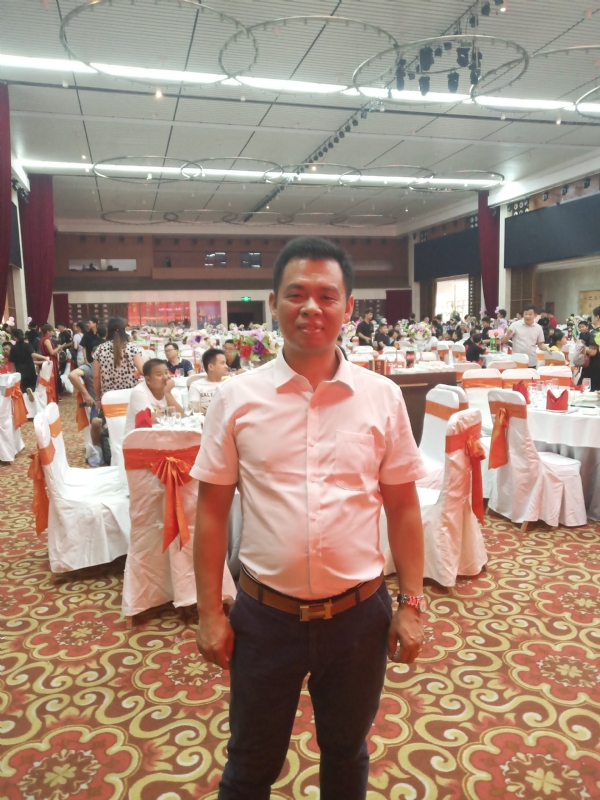 五月酷猪的第一张照片--安阳相亲服务中心