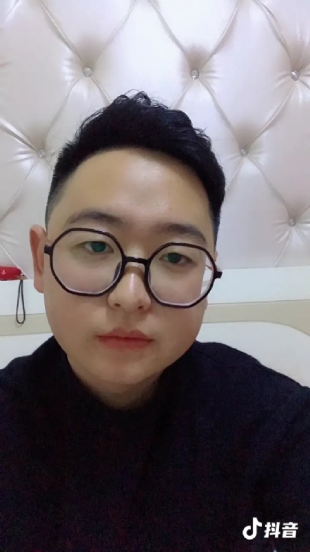 杰森的第一张照片--安阳相亲服务中心