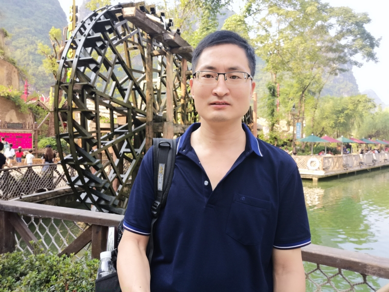 一笑而过的第一张照片--安阳相亲服务中心