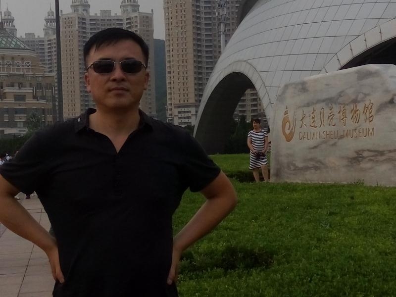 豁达的第一张照片--安阳相亲服务中心