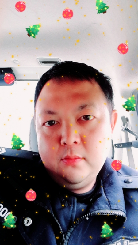 恨孤独的第一张照片--安阳相亲服务中心