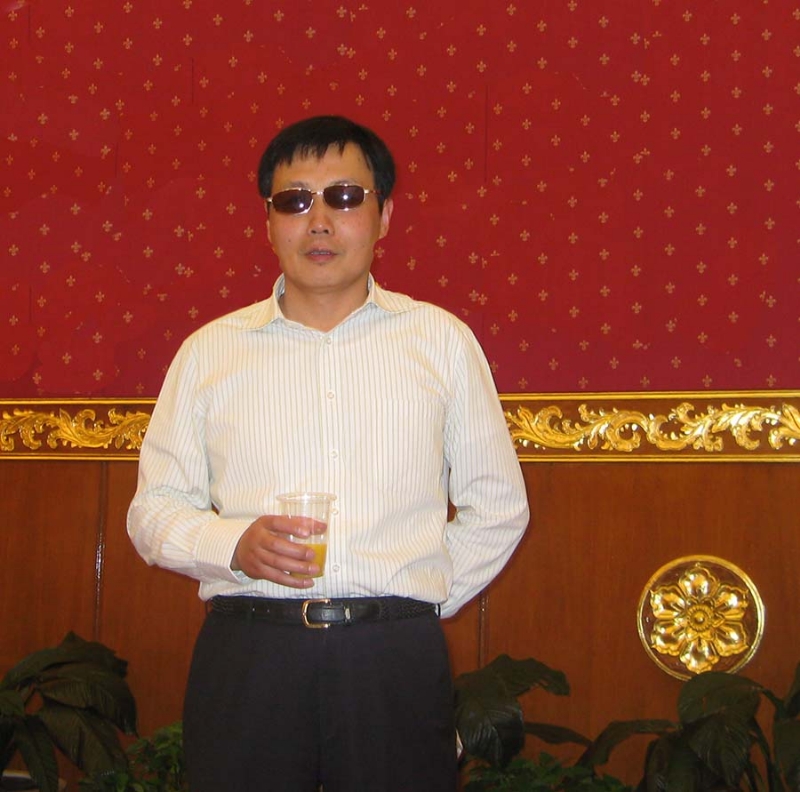 威胜的第二张照片--安阳相亲服务中心