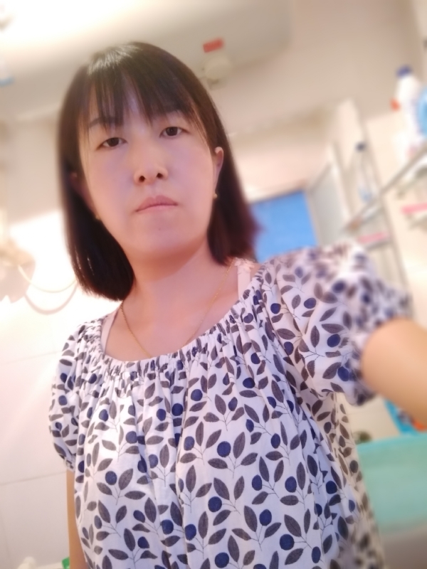 芬儿的第一张照片--安阳相亲服务中心