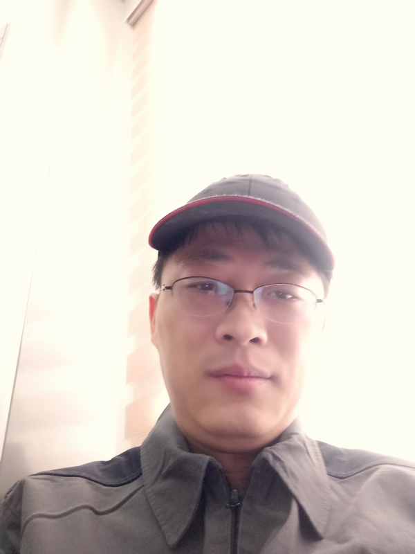 小马哥的第一张照片--安阳相亲服务中心